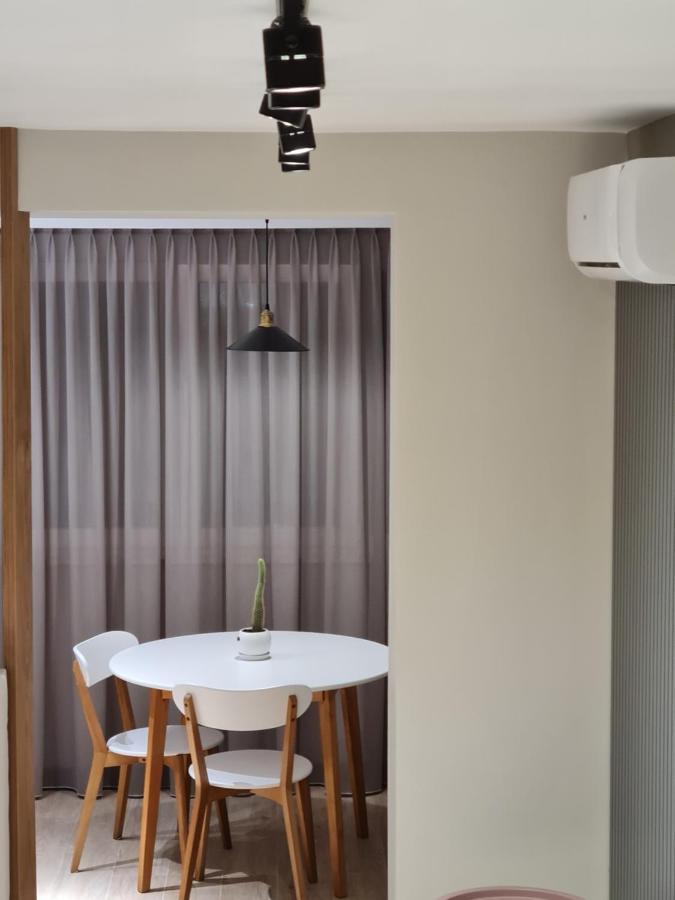 Tam Serviced Studio Apartment Myslym Shyri No1 Tirana Exterior photo